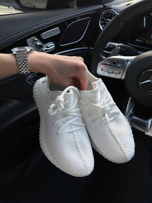 Кроссовки Adidas yeezy boost 350 V2 Full White/Кросівки Жіночі Адідас Ізі/Останній 36 розмір