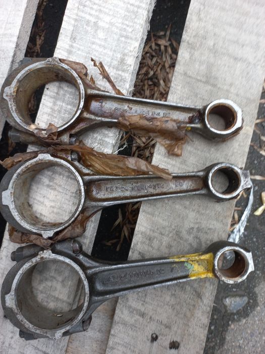 Продам шатун 402 волга, газель