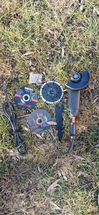 Болгарка GL-125s  мережeва, справна  + диски