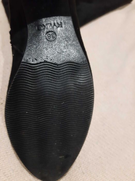Kozaki zamszowe Ryłko rozm. 38