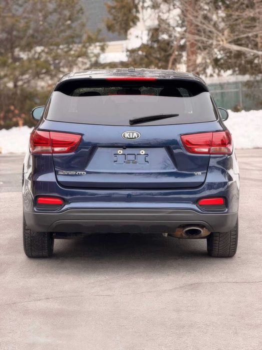 Kia Sorento      2019