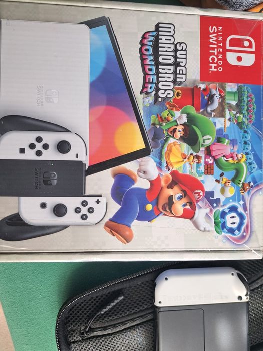 Nintendo switch zestaw etui gry