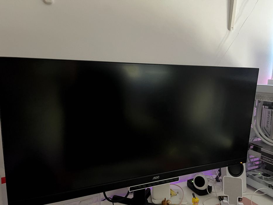 Monitor AOC UltraWide De 34 Polegadas 144 Hz