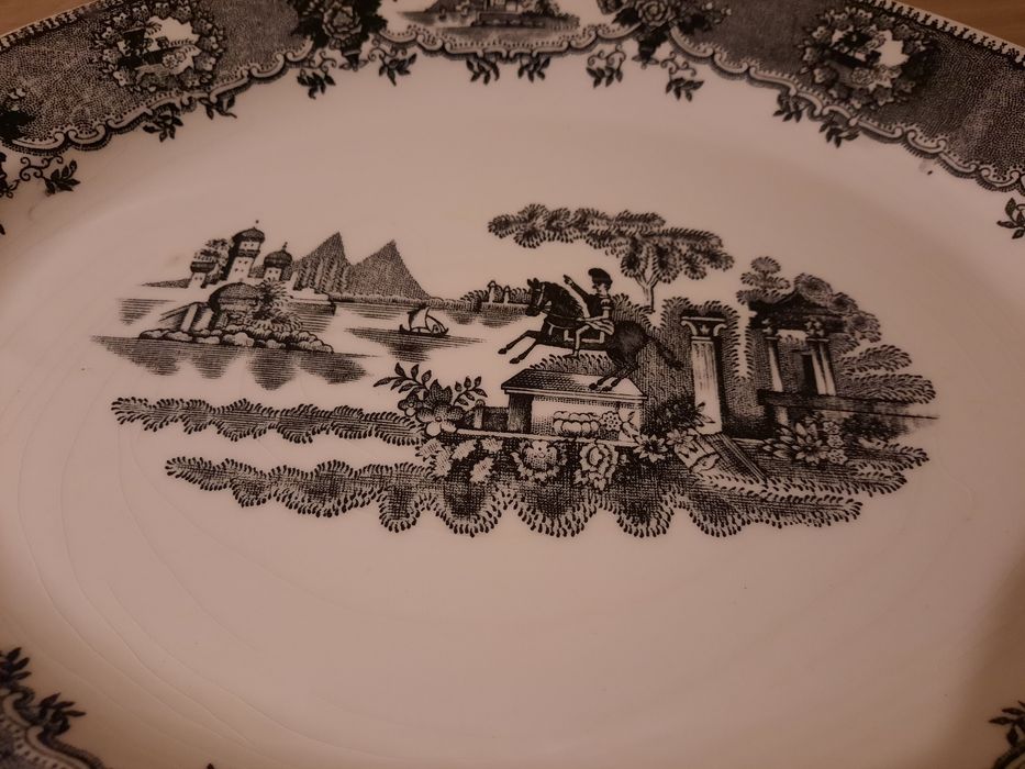 Travessa antiga Gilman&Cta