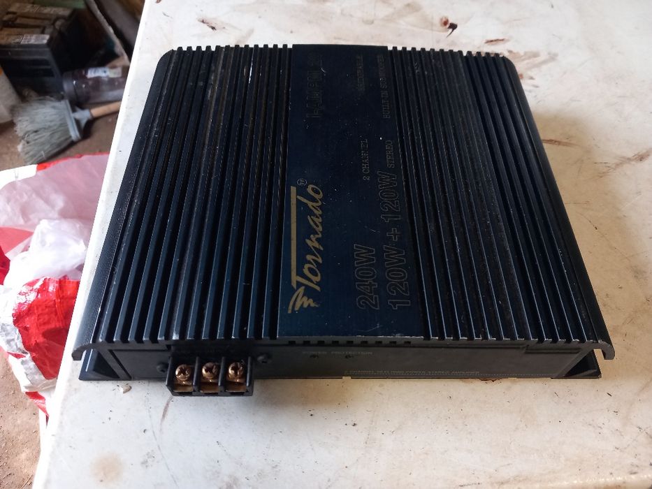 Amplificador do caro 240W Tornado