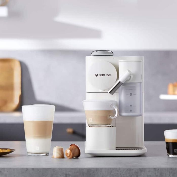 Máquina café nespresso delonghi