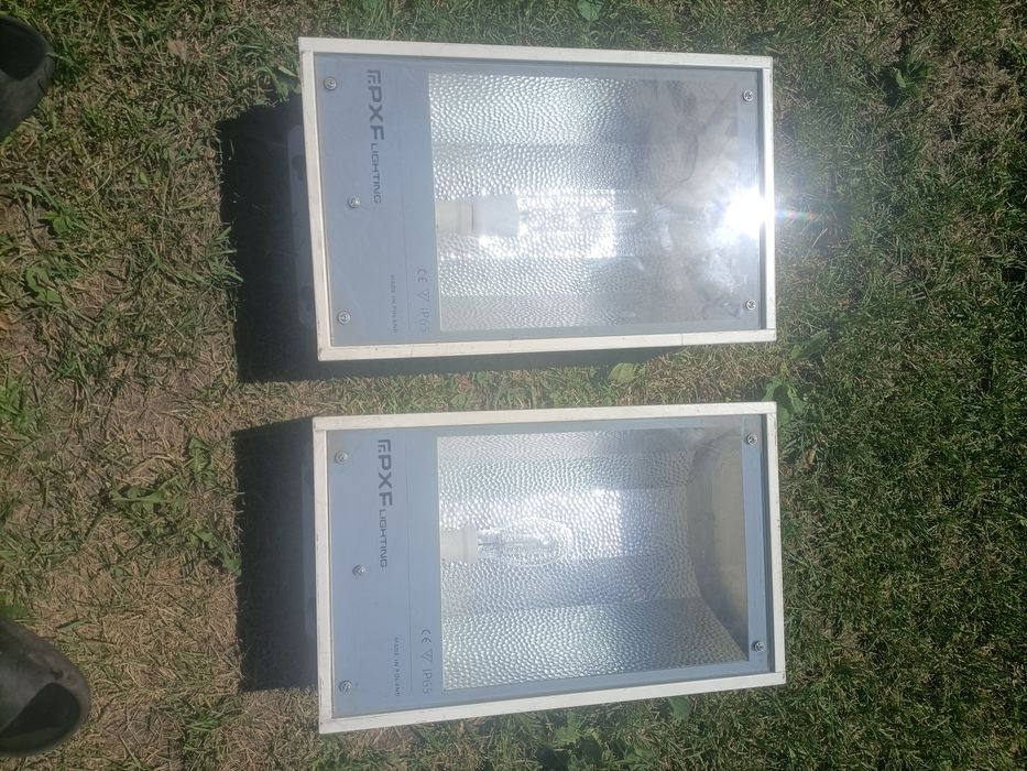 Naświetlacz przemysłowy / zewnętrzny  marki PXF Lighting