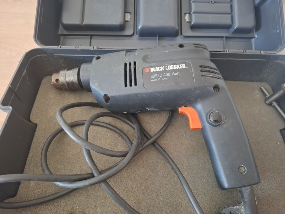 Maquina de furar Black & Decker