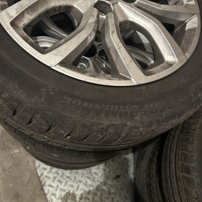 Jogo de 4 Jantes Originais Renault 16" (4x100) + Pneus 195/55 R16