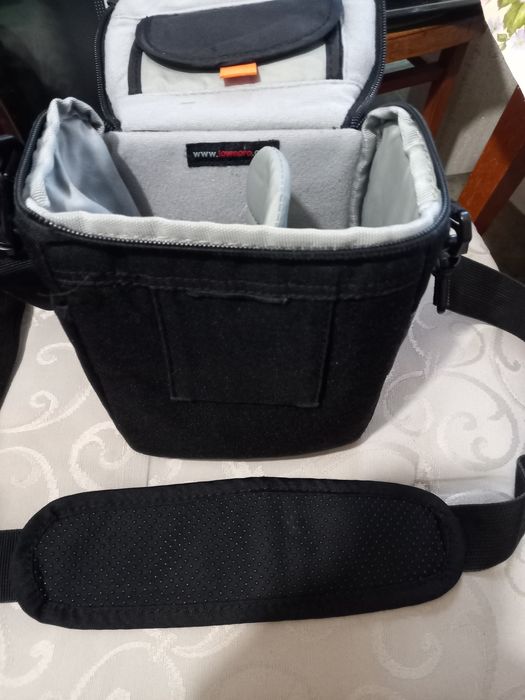 Сумка Lowepro            .