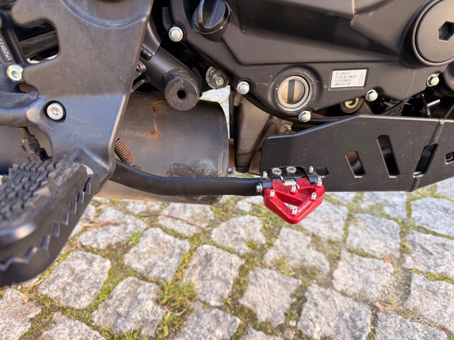 Moto Morini X-Cape 649 – Pronta para Estrada e Todo-o-Terreno
