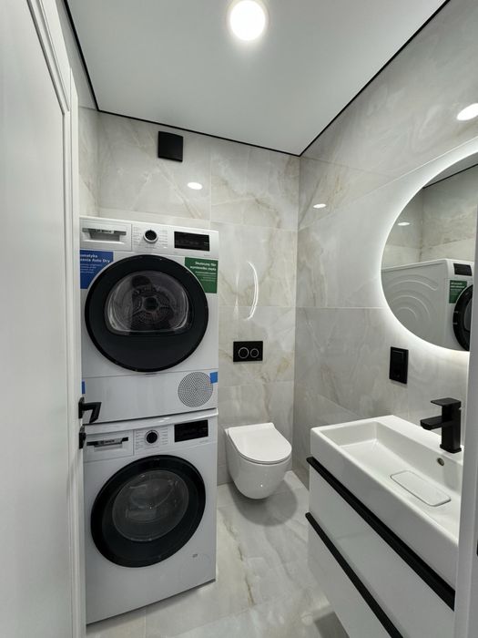 Продаж 2-х кімнатної сучасної квартири