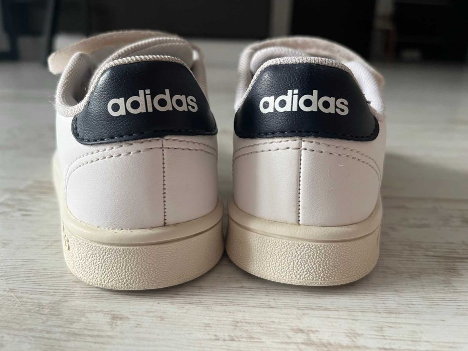 Кросівки дитячі adidas