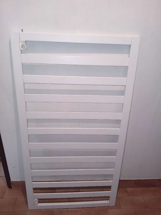 Berço bebé em bom estado
