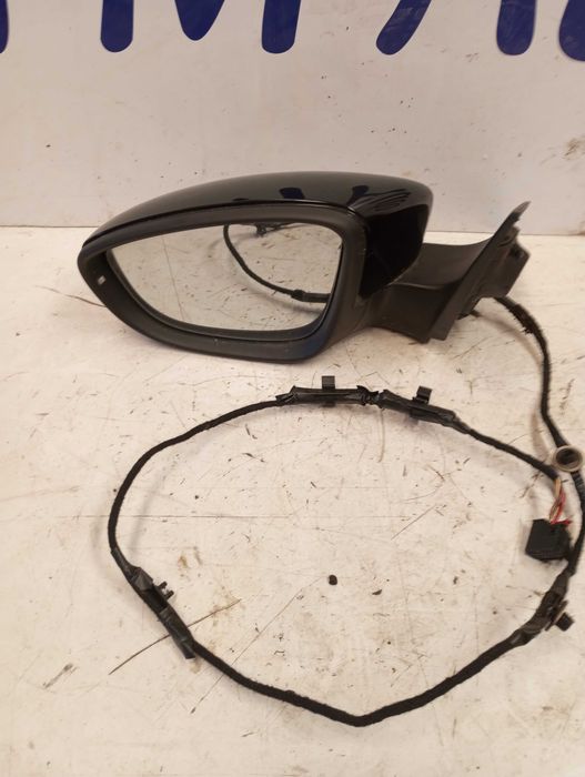 Retrovisor esquerdo e direito Original VW Scirocco (Ref: 1K8857501BB)