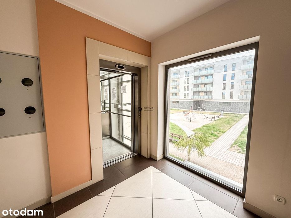 55m2, blisko centrum, miejsce parkingowe w hali,