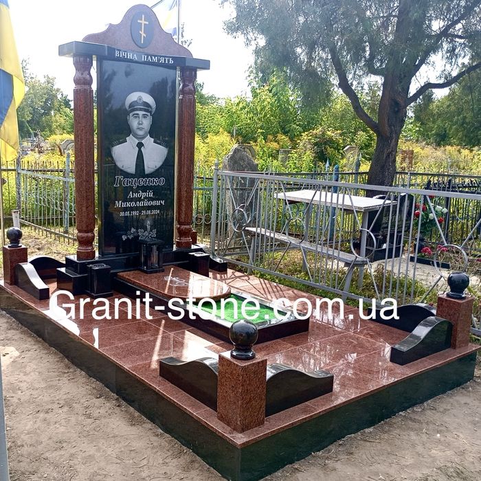 Пам’ятники від виробника