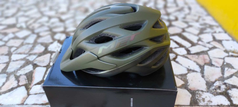 Capacete MET Veleno tamanho M