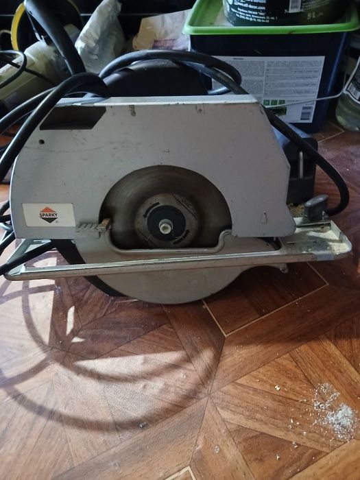 Продам циркулярну пилу Sparky TK70 Professional