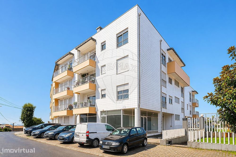 Apartamento T2 para venda — Vila Nova De Famalicão E Calendário, Braga