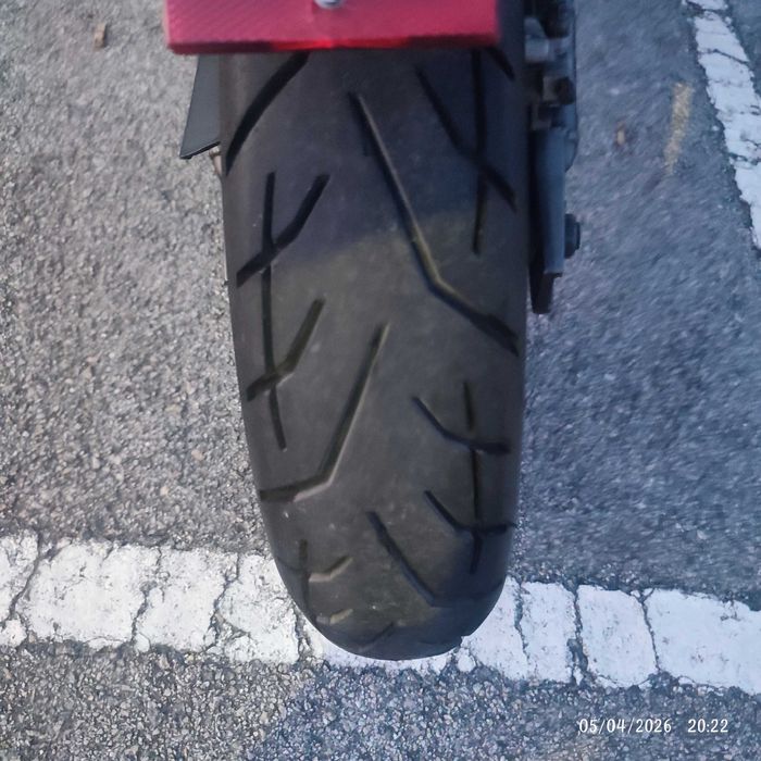 Vendo mota Megelli 125 cc