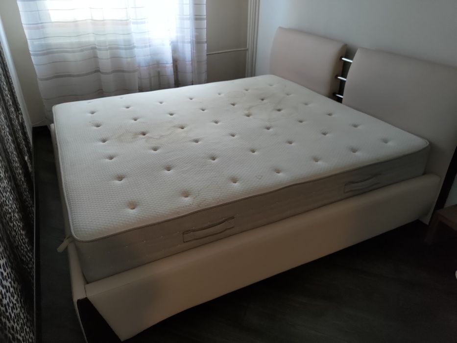 Łóżko 200x220 skóra używane