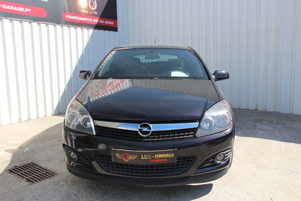 Opel Astra 1.9 GTC