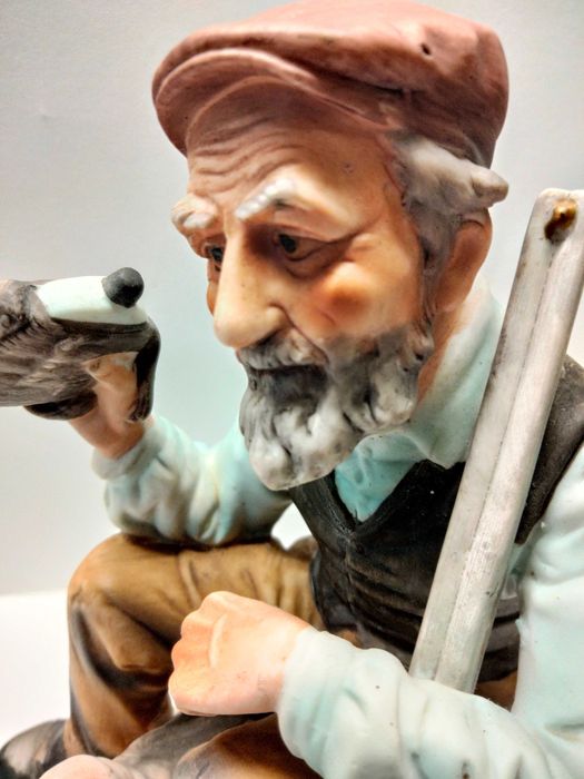 Myśliwy, polowanie - figura włoska porcelana
