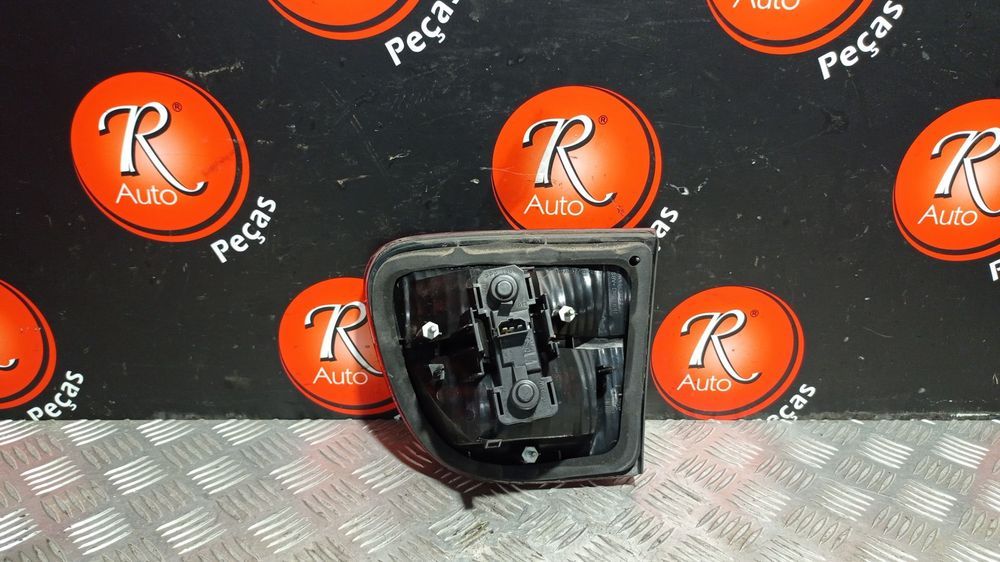 Farolim Stop Esquerdo Mala Seat Leon (1M1)