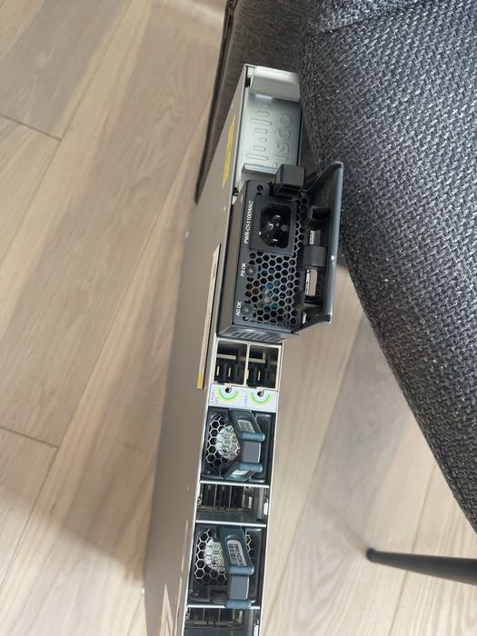 Комутатор  Cisco Catalyst 3850 48 Port Full PoE LAN
