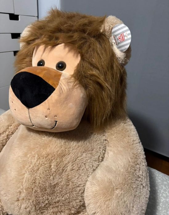 Leão Peluche 75 cm x 80 cm