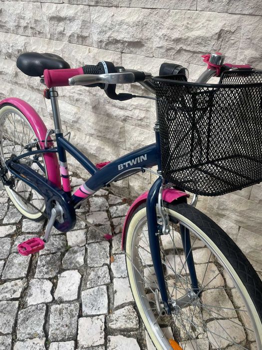 Bicicleta menina