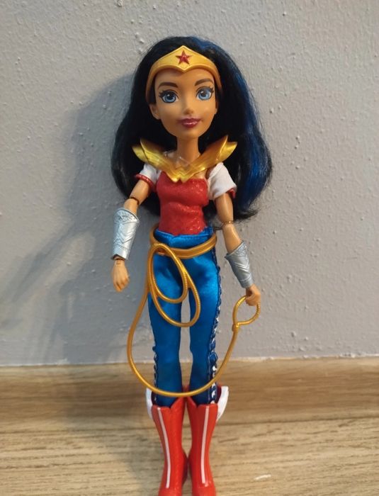 Lalka wonder women Marvel