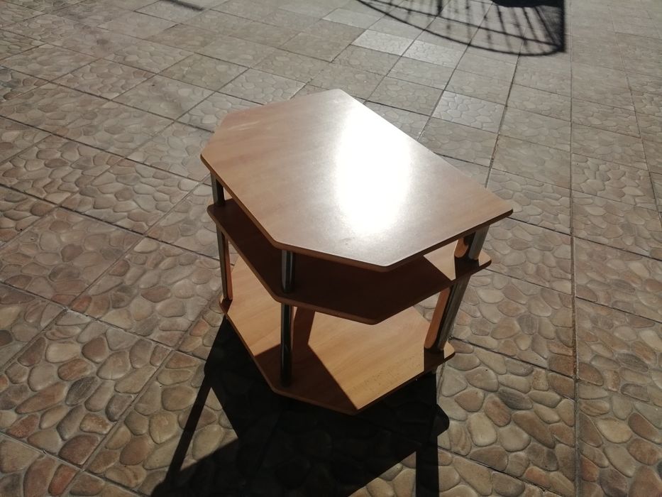 Mesa Boa para Pequeno Bar