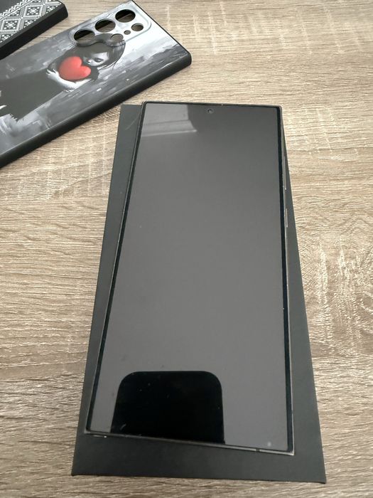 Samsung S24 ultra 12/256 preto