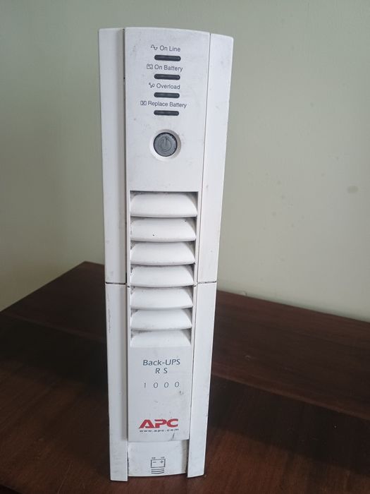 Источник Бесперебойного Питания ( UPS)