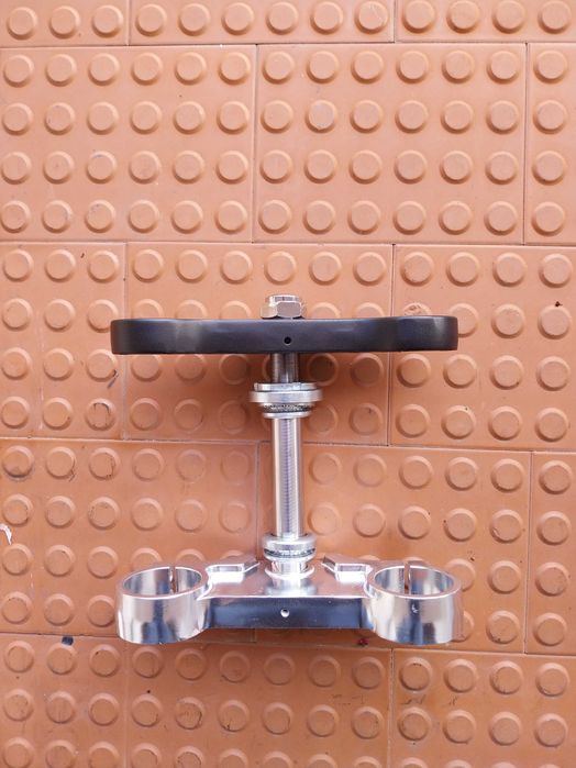 suspensões invertidas pit bike