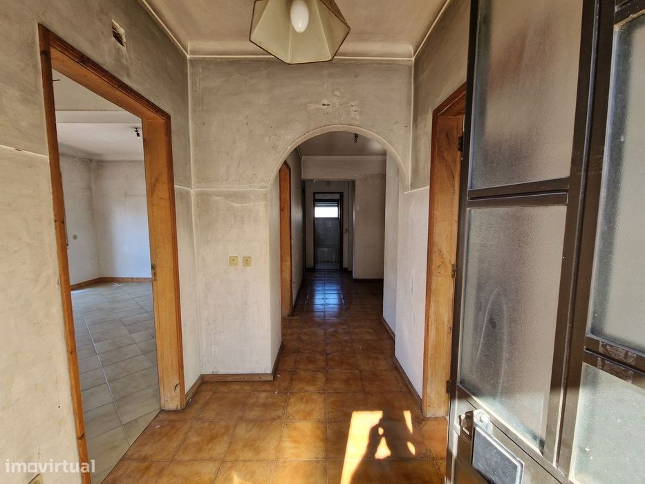 Moradia para reabilitar em Coimbra - Rua Senhora do Bonfim