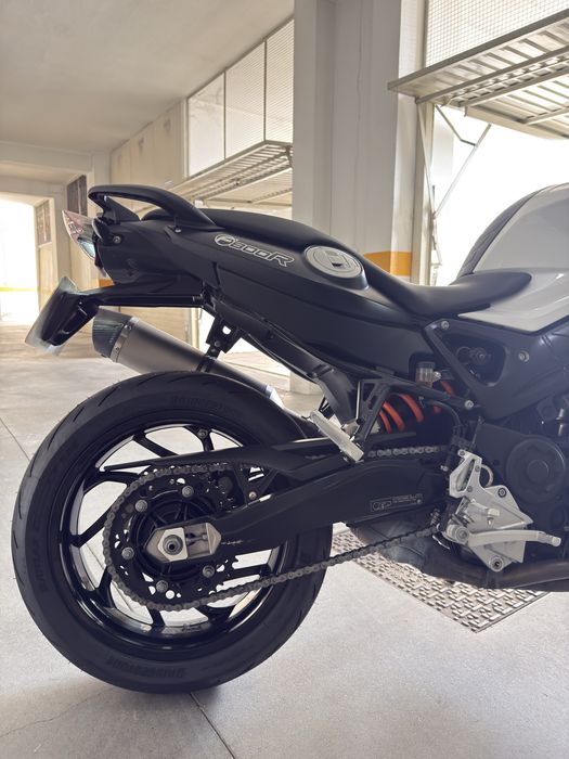 BMW F800R | 2010 | 23254 km | Revisão feita | Pneus novos