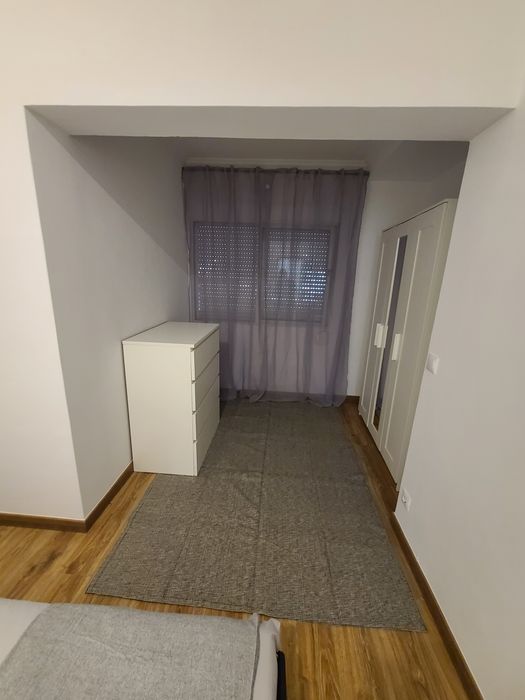 Alugo quarto em Casal de Cambra 500€ tudo incluido