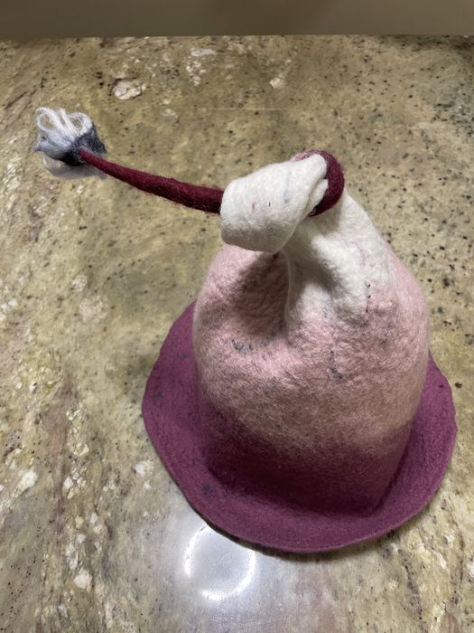 Czapka do sauny recznie filcowana z welny merynosow