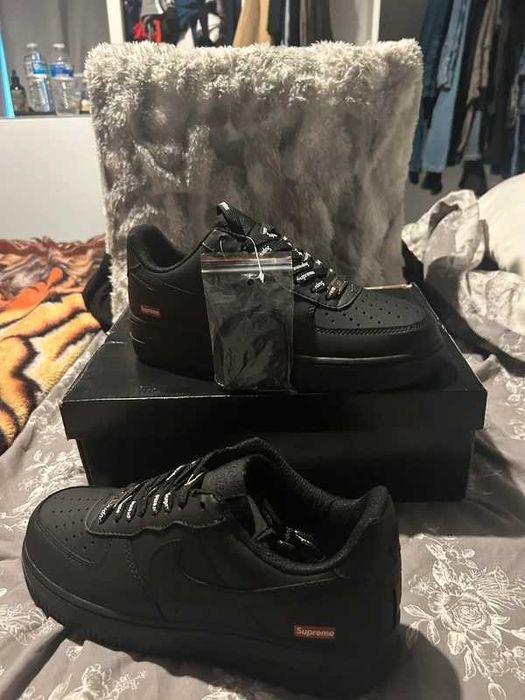 Nike Air Force 1 Low Supreme Black R.44.5