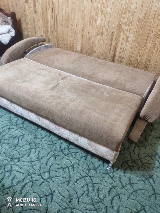 Продам диван раскладной б/у