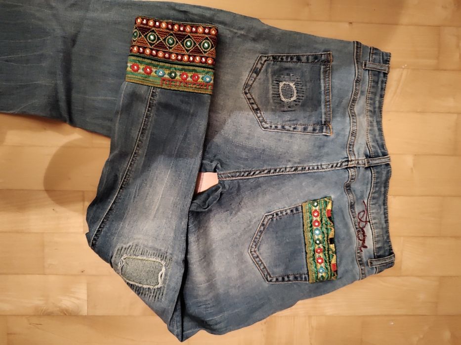 Niebieskie jeansy Desigual - r.30