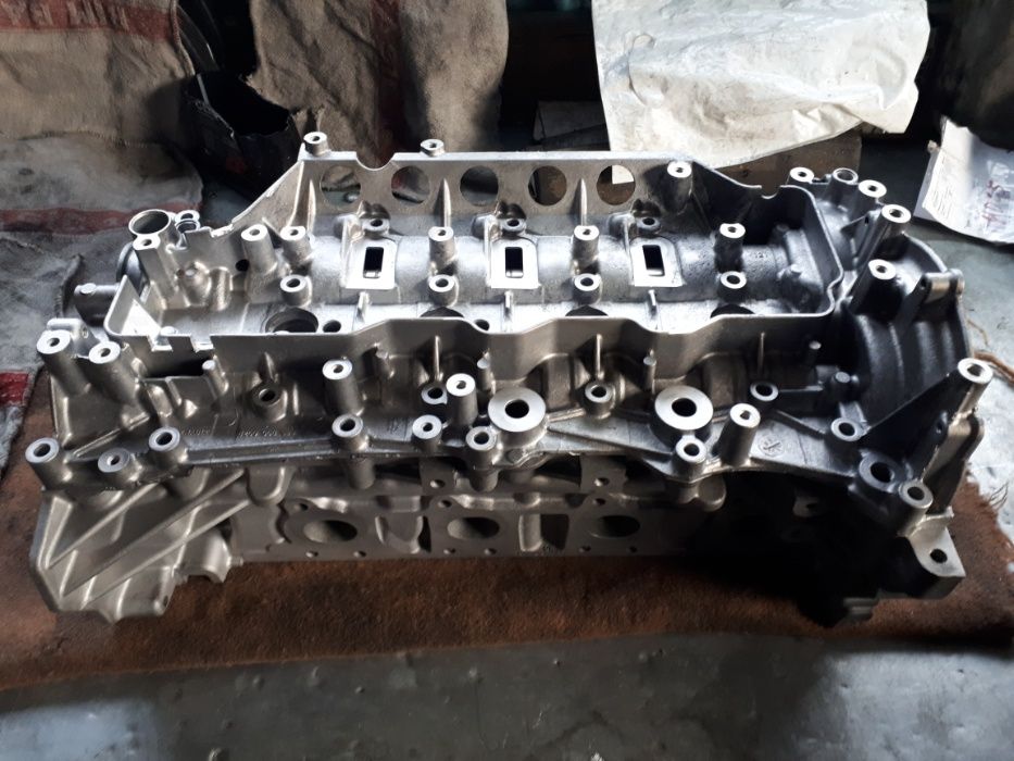 Głowica RENAULT Master 2.3 dci E5 100km 125km 135km 110km 145km