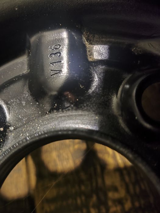 Felgi stalowe z oponami