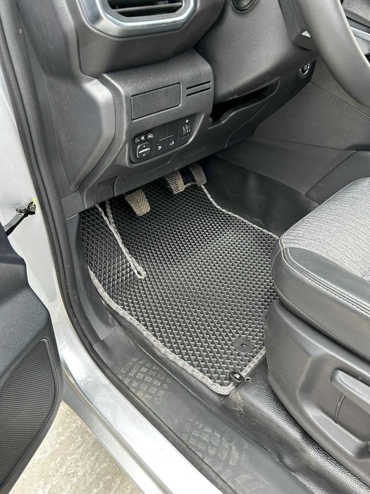 Коврики EVA Peugeot Audi Chery Renault Ssang Yong і Багажники Єва Ева