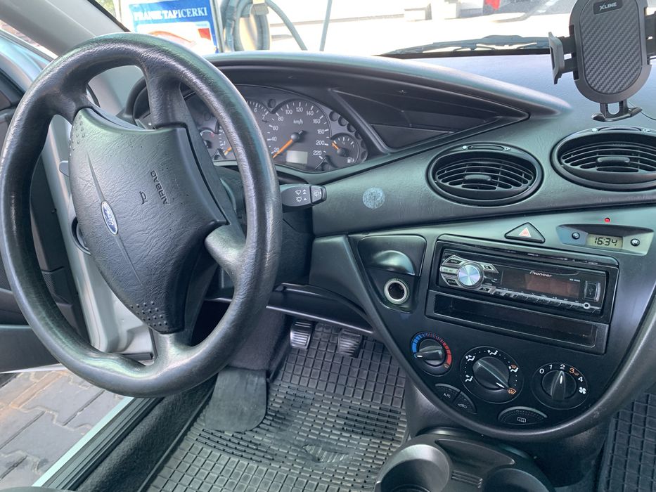 Ford Focus Mk1 benzyna 1.4