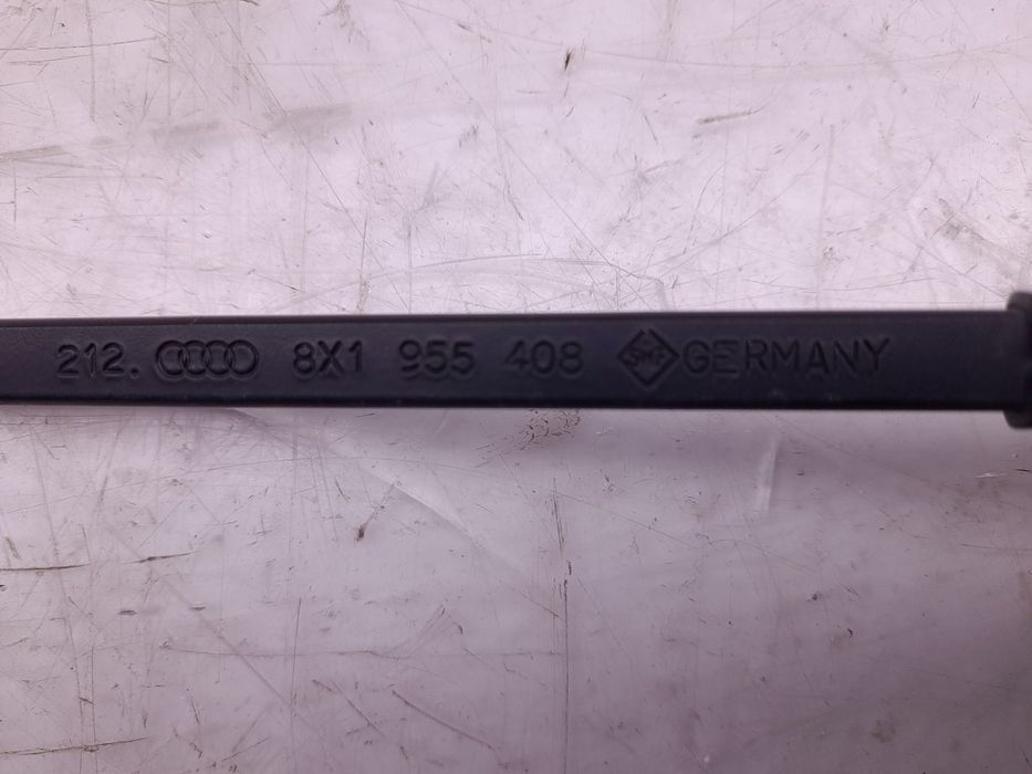 Haste / braço de escova limpa vidros frente direita AUDI A1 (8X1, 8XK)