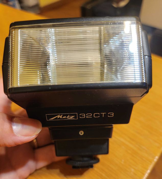 Lampa błyskowa Metz 32 CT 3